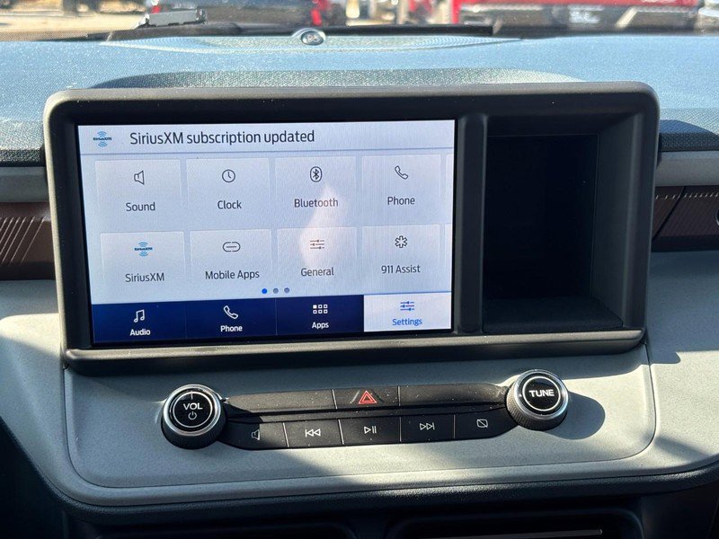 Used 2022 Ford Maverick Lariat w/ Lariat Luxury Package image 23