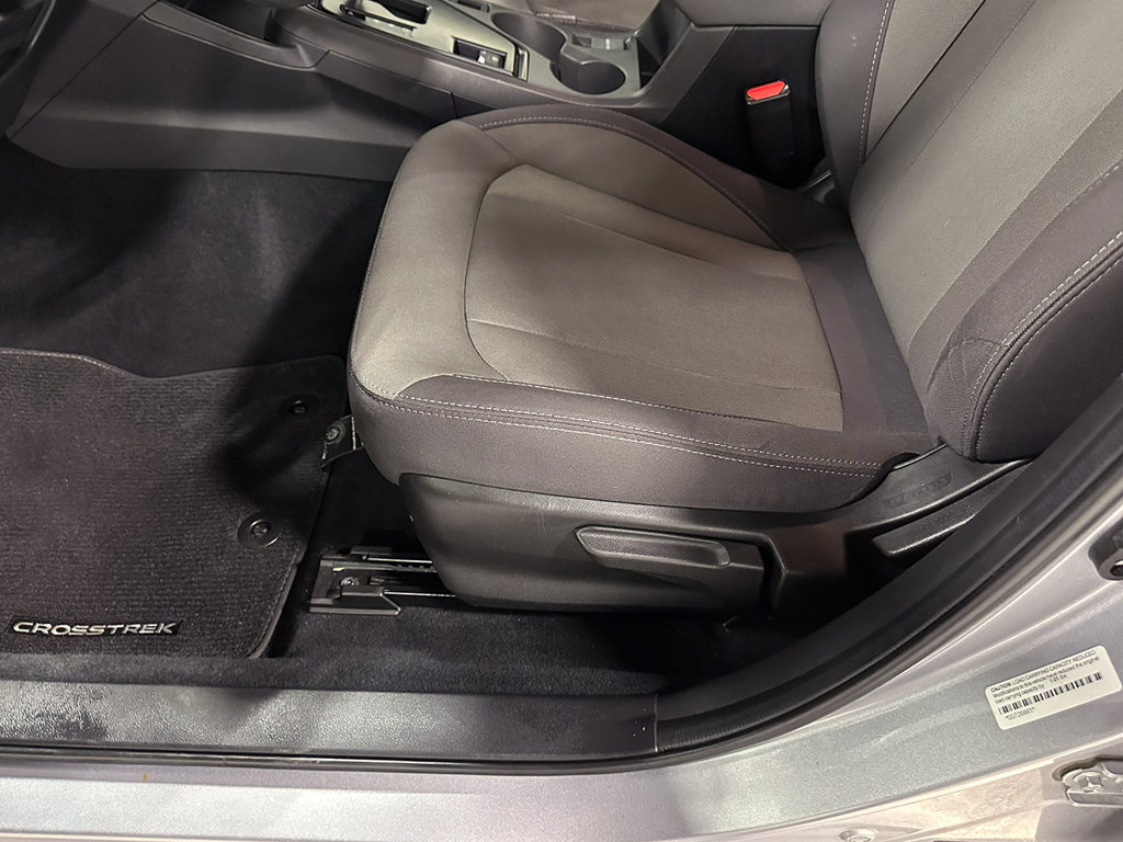 Used 2024 Subaru Crosstrek 2.0i AWD/4WD image 21