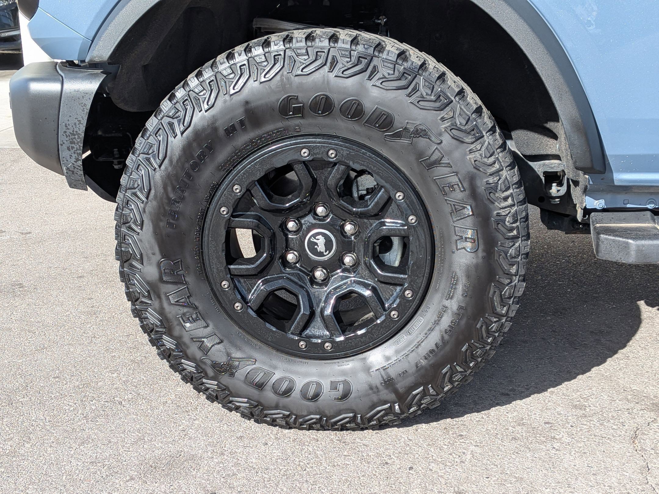 Used 2023 Ford Bronco Wildtrak image 14