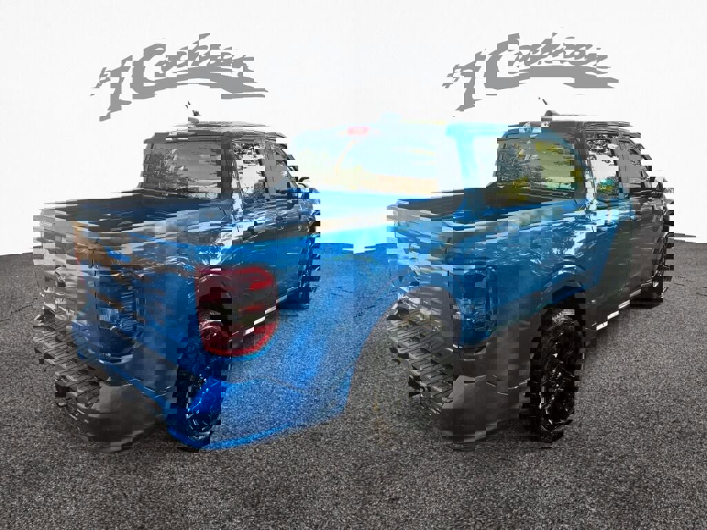 New 2025 Ford Maverick Lobo image 5