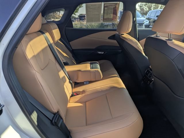 Used 2025 Lexus RX 350h AWD/4WD image 31