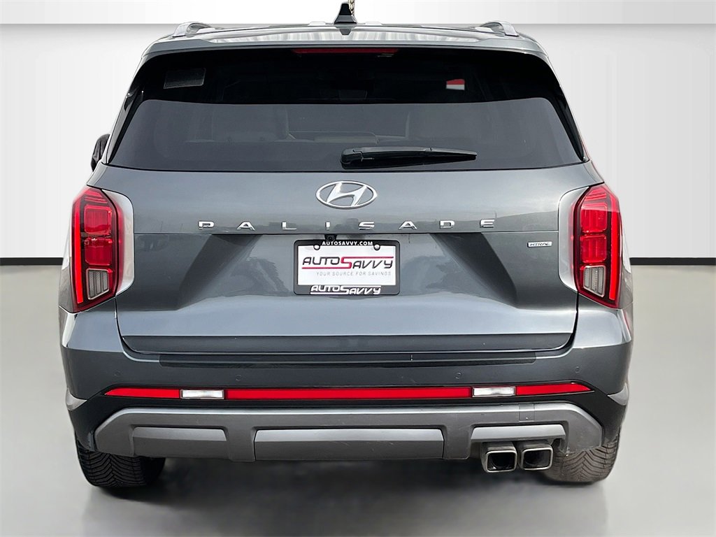 Used 2023 Hyundai Palisade Limited w/ Cargo Package image 6