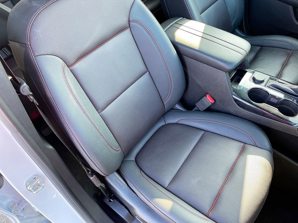 Used 2024 Chevrolet Blazer RS w/ Driver Confidence II Package image 29