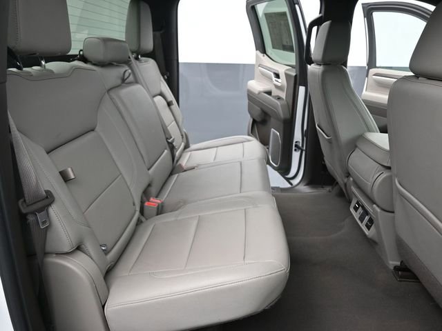 Used 2024 GMC Sierra 1500 SLT image 16