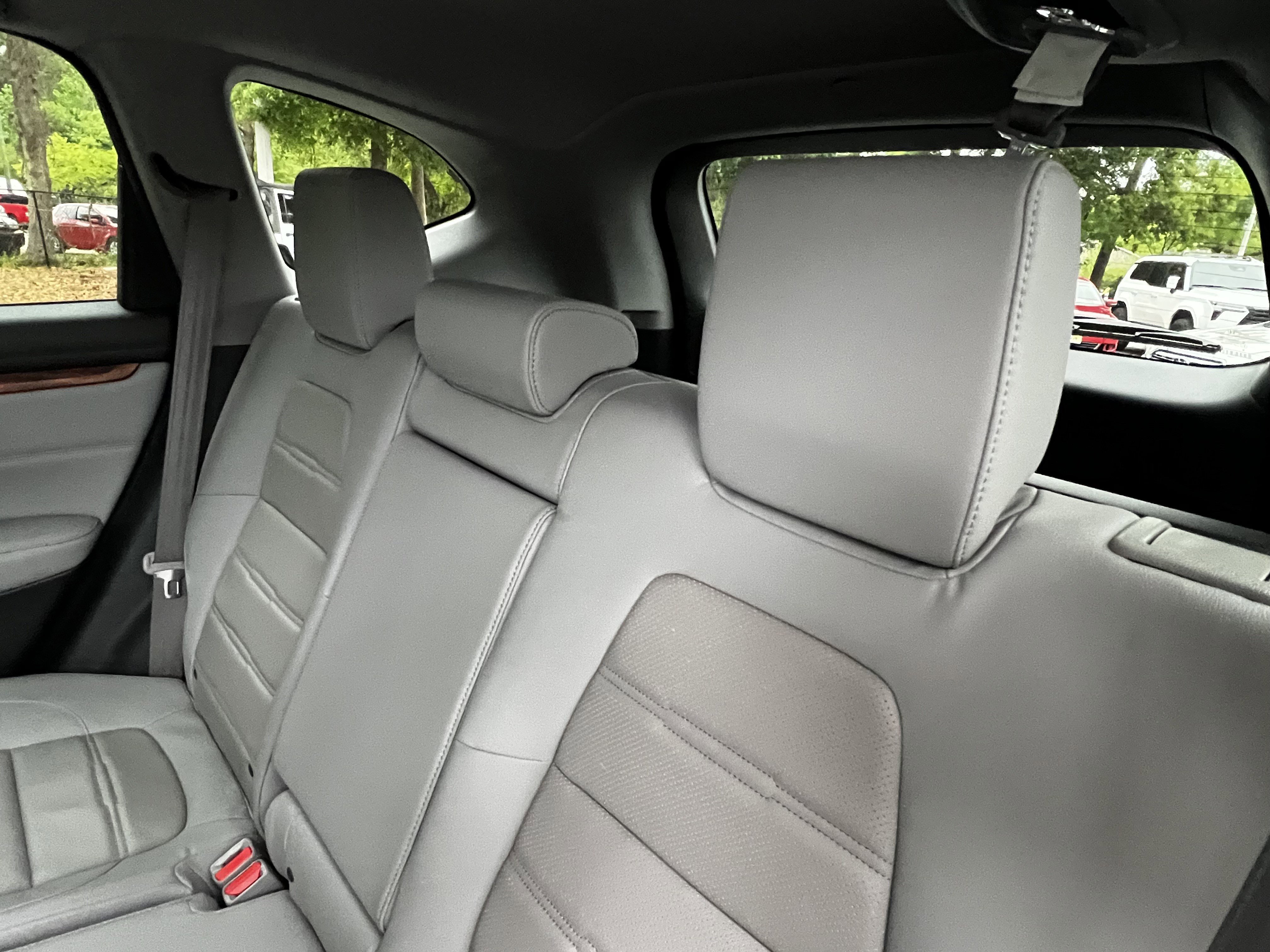 Used 2017 Honda CR-V Touring image 33