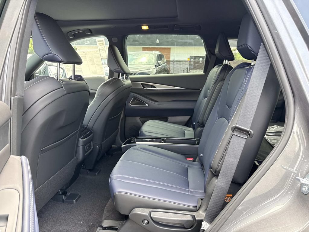 New 2027 INFINITI QX60 Sport w/ Dark Cargo Package AWD/4WD image 18