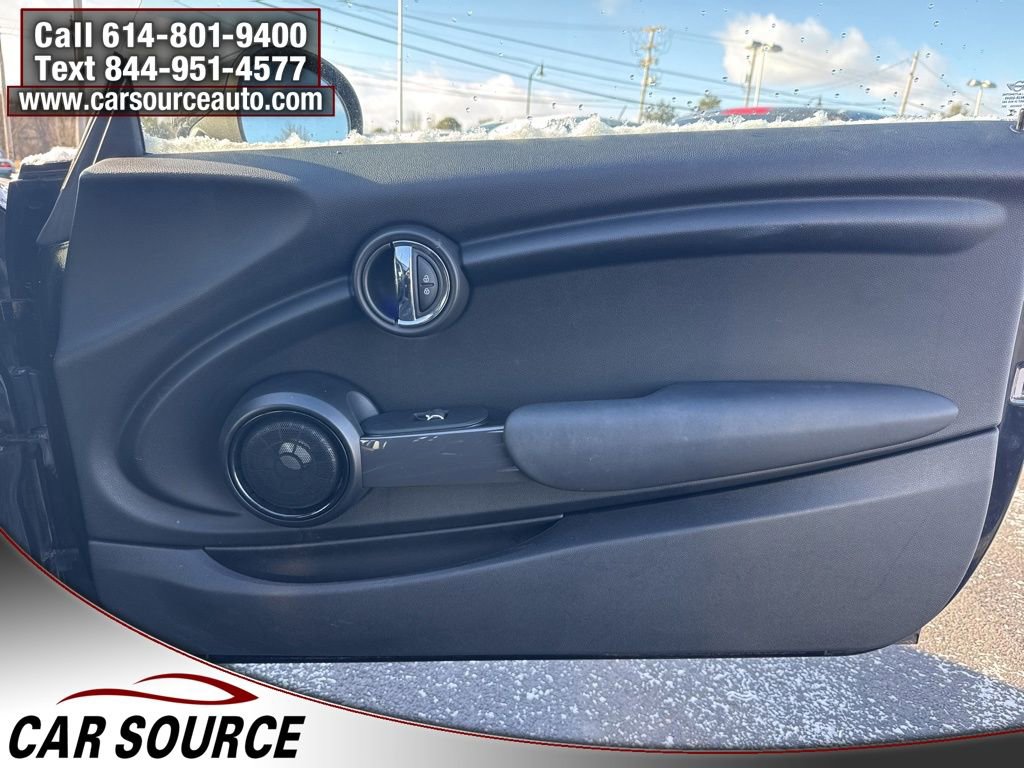 Used 2017 MINI Cooper 2-Door Hardtop FWD image 32