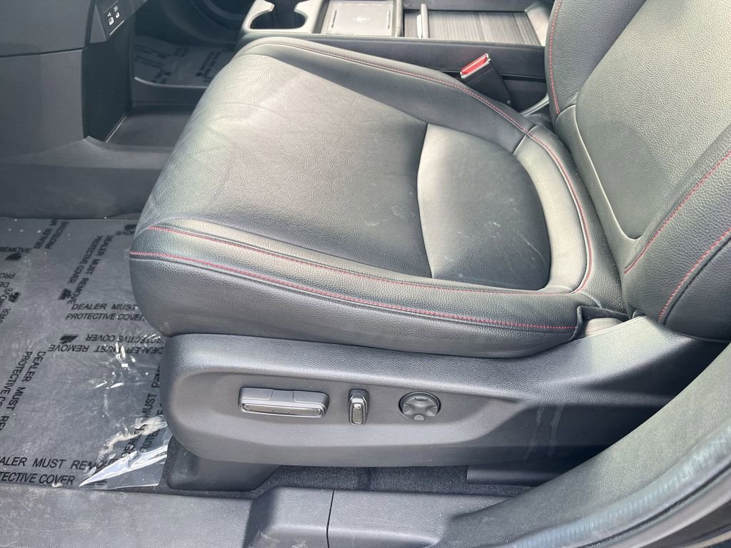 Used 2025 Honda Odyssey Sport-L image 14