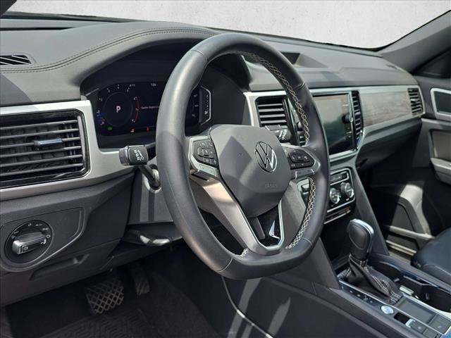 Certified 2023 Volkswagen Atlas Cross Sport SE FWD image 11