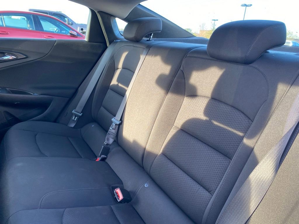 Used 2021 Chevrolet Malibu RS w/ LPO, Floor Liner Package FWD image 22