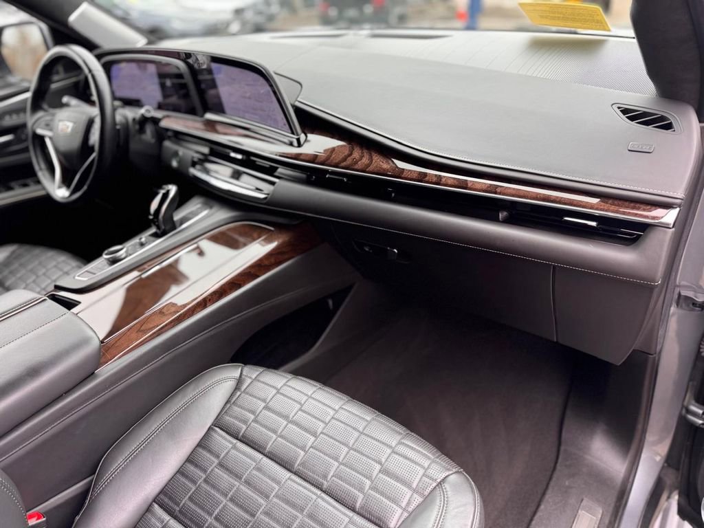 Used 2022 Cadillac Escalade Sport Platinum image 27