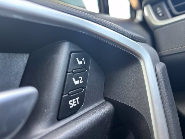 Used 2025 Toyota RAV4 XLE Premium w/ Weather Package FWD image 15