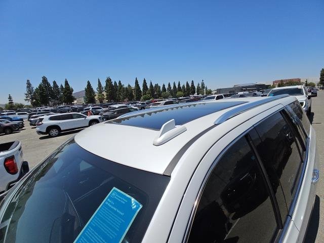 Used 2022 Cadillac Escalade Premium Luxury w/ Performance Package RWD image 12