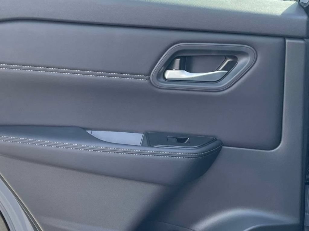 New 2026 Nissan Rogue Dark Armor FWD image 14