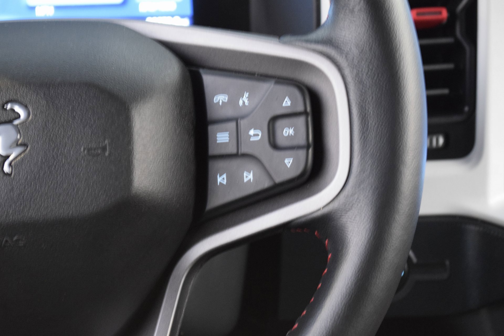 Certified 2024 Ford Bronco Heritage Edition image 13