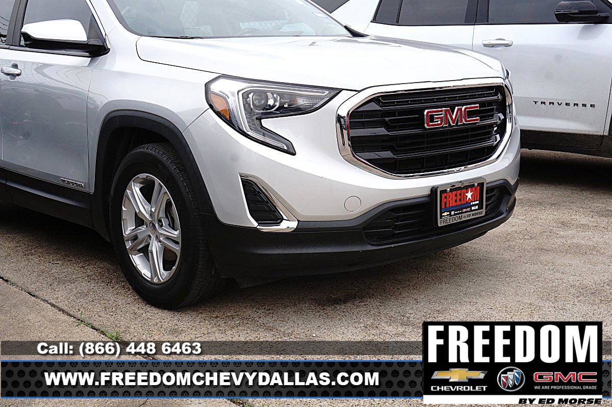 Used 2021 GMC Terrain SLE FWD image 4