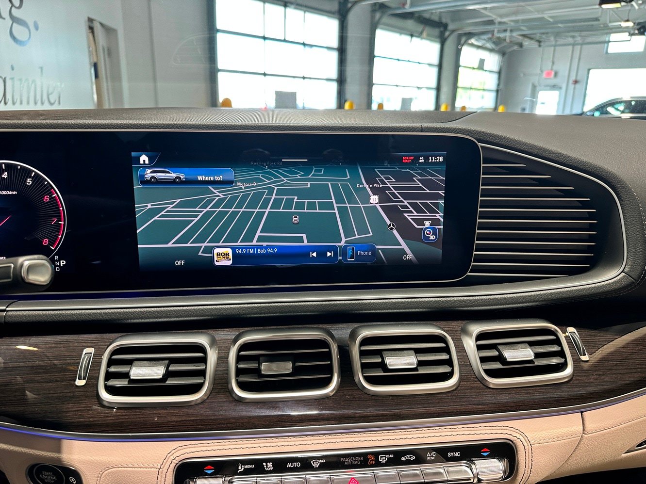 New 2026 Mercedes-Benz GLS 450 4MATIC image 10