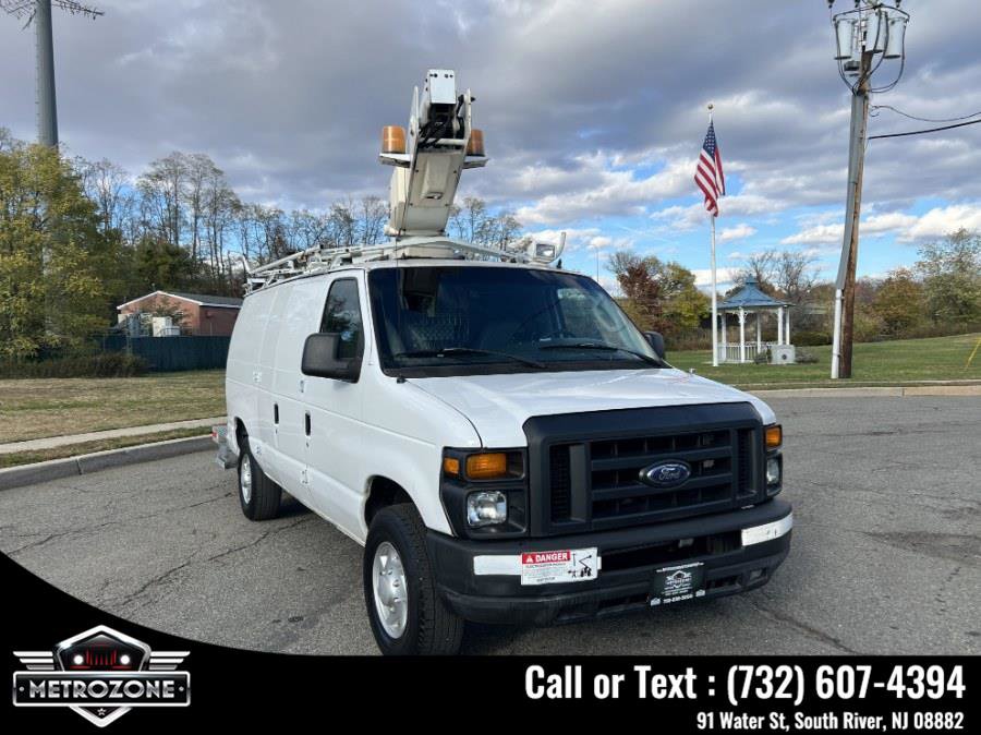 Used 2008 Ford E-350 and Econoline 350 Super Duty image 3