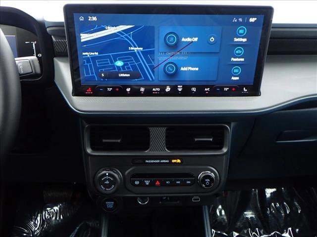 New 2026 Ford Maverick Lariat w/ Black Appearance Package image 16