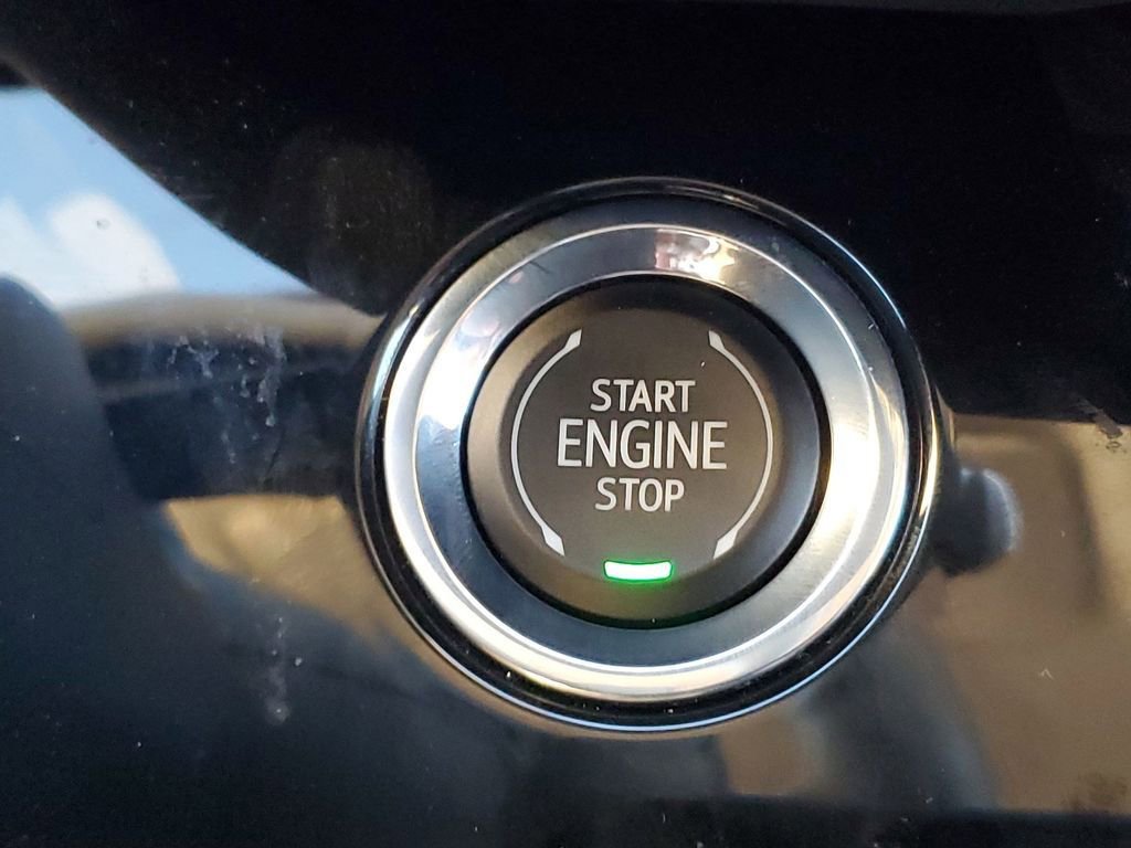 Used 2025 Buick Envision Sport Touring image 37