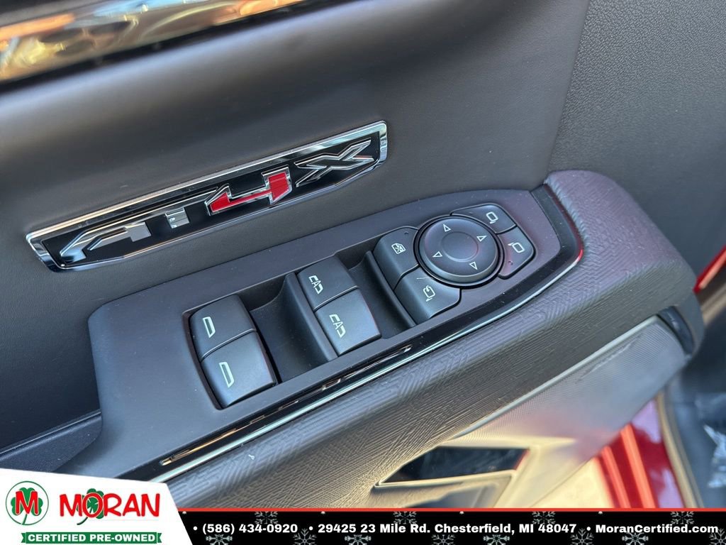 Used 2023 GMC Sierra 1500 AT4X image 12