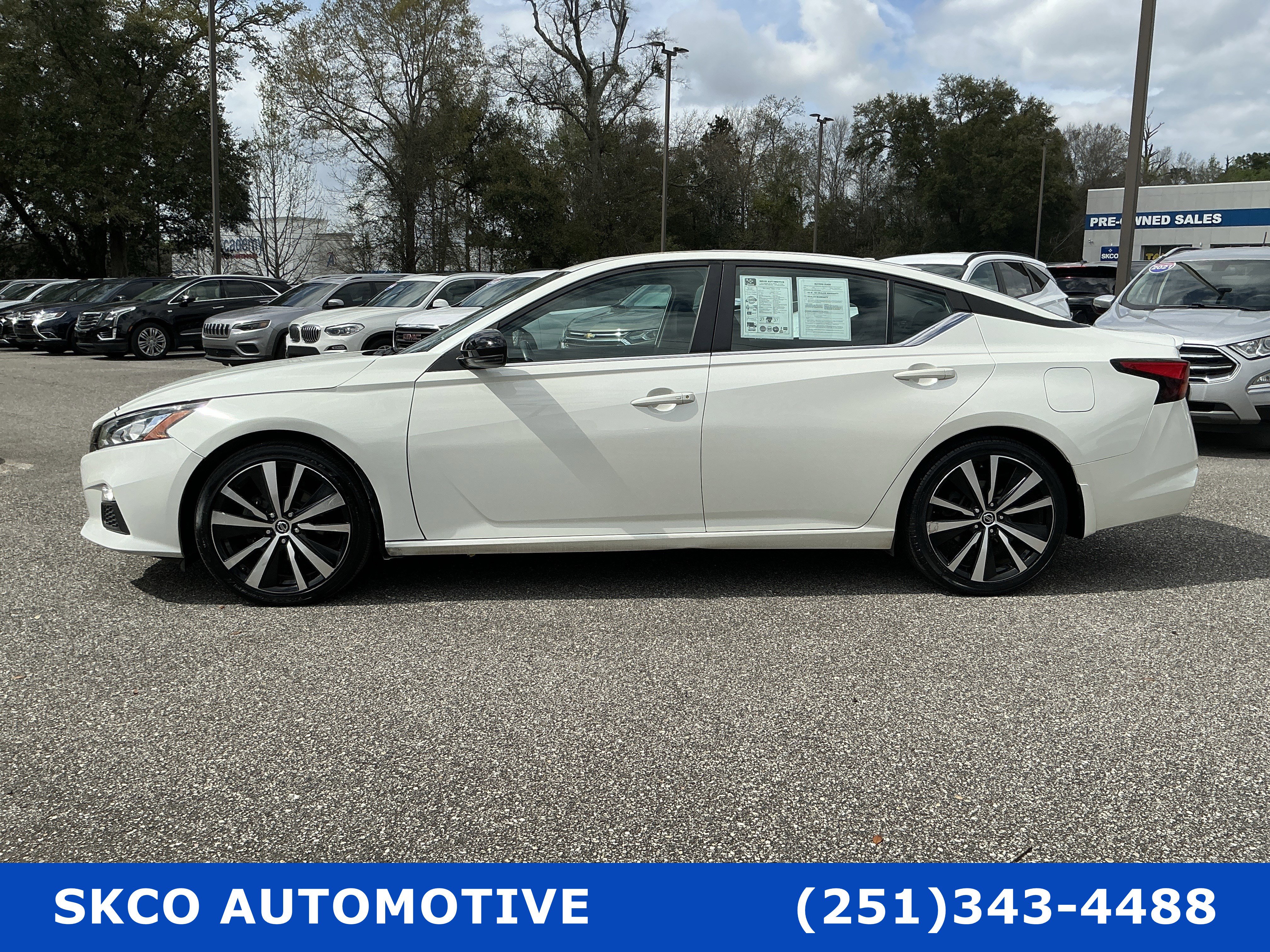 Used 2019 Nissan Altima 2.5 SR w/ SR Premium Package image 2