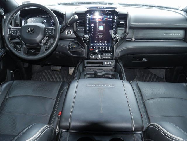 Used 2024 RAM 3500 Limited image 9