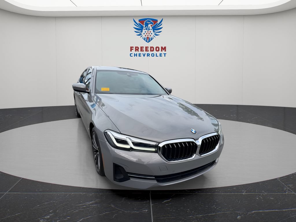 Used 2021 BMW 530i xDrive w/ Convenience Package AWD/4WD image 8
