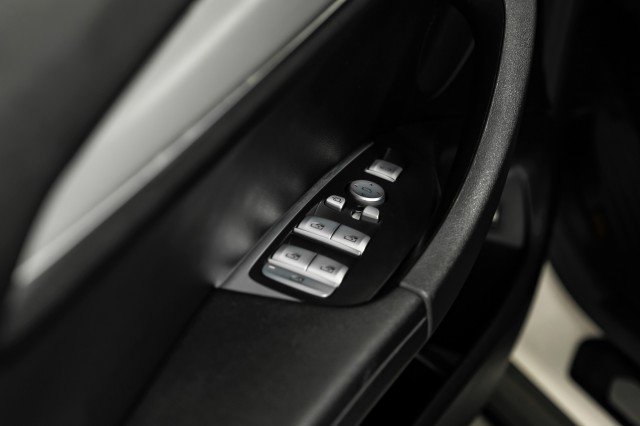 Used 2021 BMW X3 xDrive30e w/ Convenience Package image 34