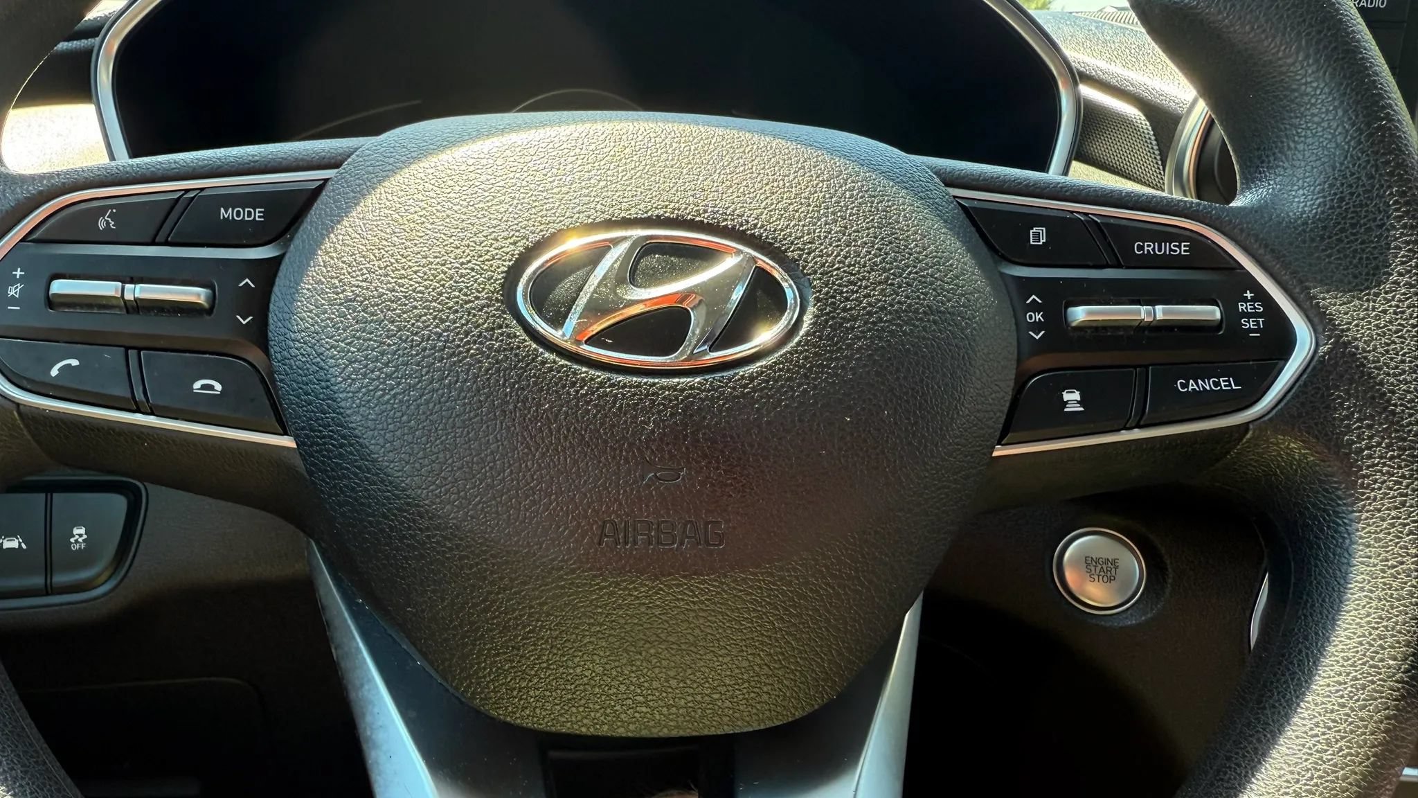 Used 2020 Hyundai Santa Fe SEL FWD image 19