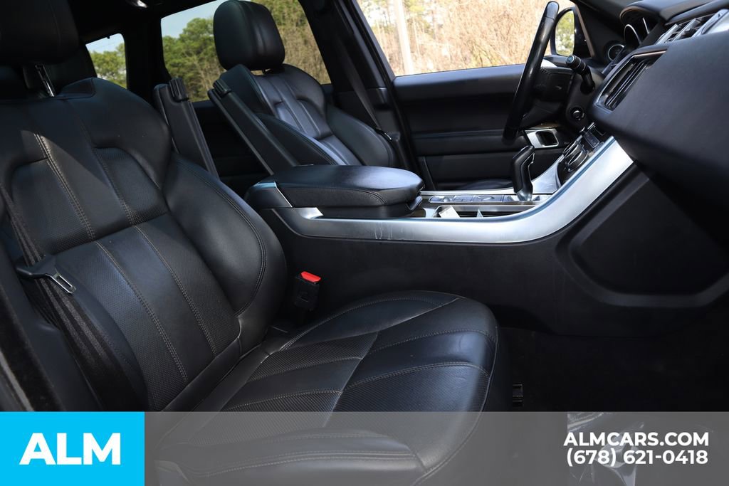 Used 2016 Land Rover Range Rover Sport SE image 28