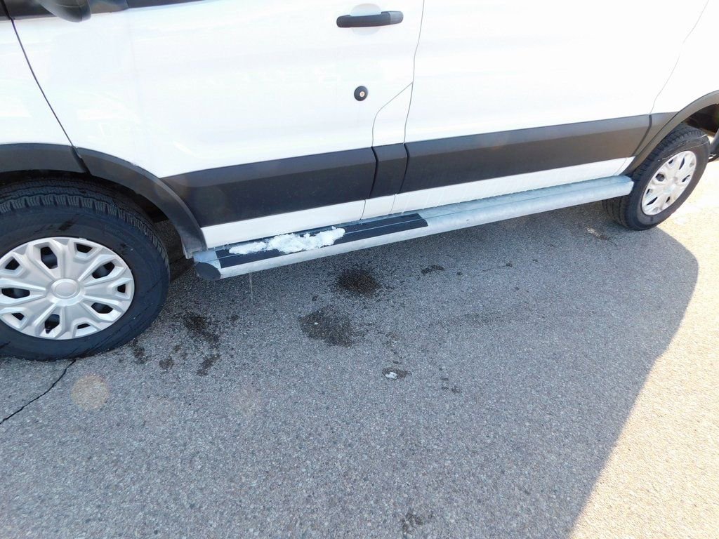 Used 2024 Ford Transit 250 Low Roof w/ Exterior Upgrade Package image 12