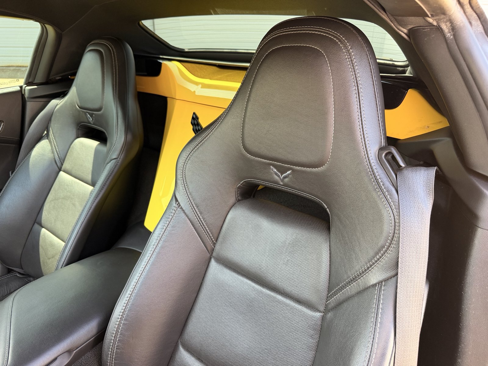 Used 2019 Chevrolet Corvette Stingray Convertible Z51 2LT RWD image 31