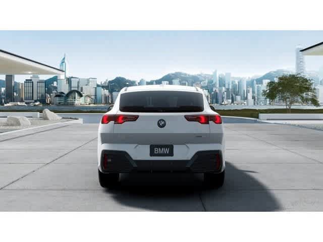 New 2026 BMW X2 xDrive28i AWD/4WD image 5