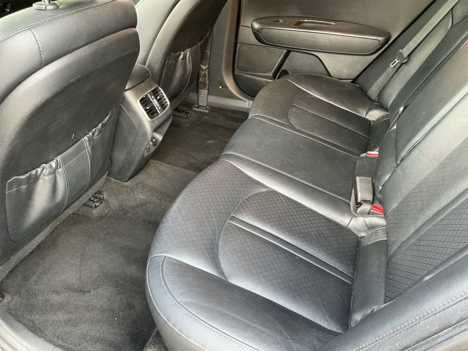 Used 2018 Kia Optima EX image 18