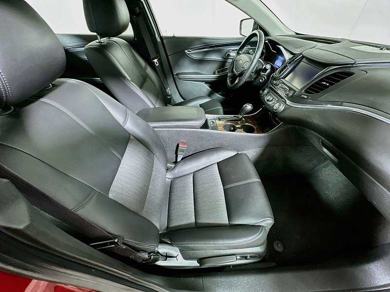 Used 2014 Chevrolet Impala LT w/ Convenience Package FWD image 27