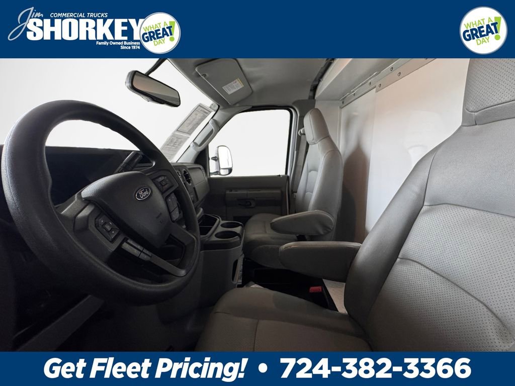Used 2024 Ford E-350 and Econoline 350 Super Duty w/ Power Windows & Locks Group image 12