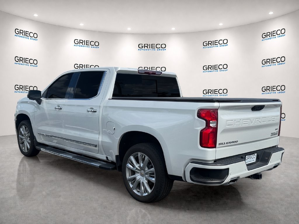 Used 2025 Chevrolet Silverado 1500 High Country RWD image 5