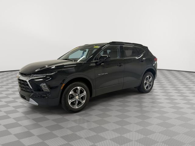 Certified 2024 Chevrolet Blazer LT w/ Convenience Package FWD image 5