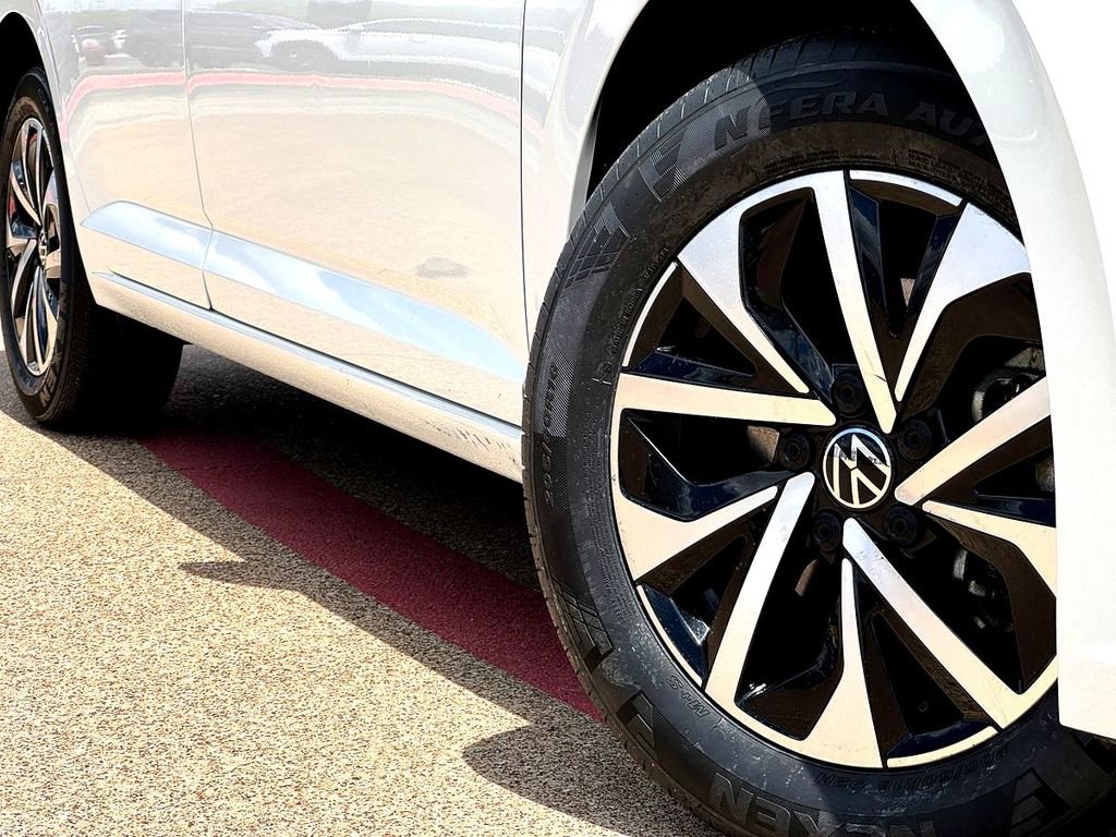 Certified 2024 Volkswagen Jetta S FWD image 2