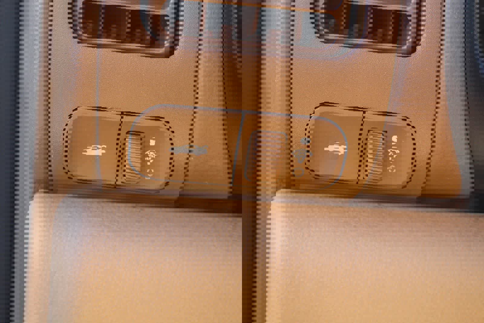 Used 2001 Saturn L-Series L200 FWD image 26