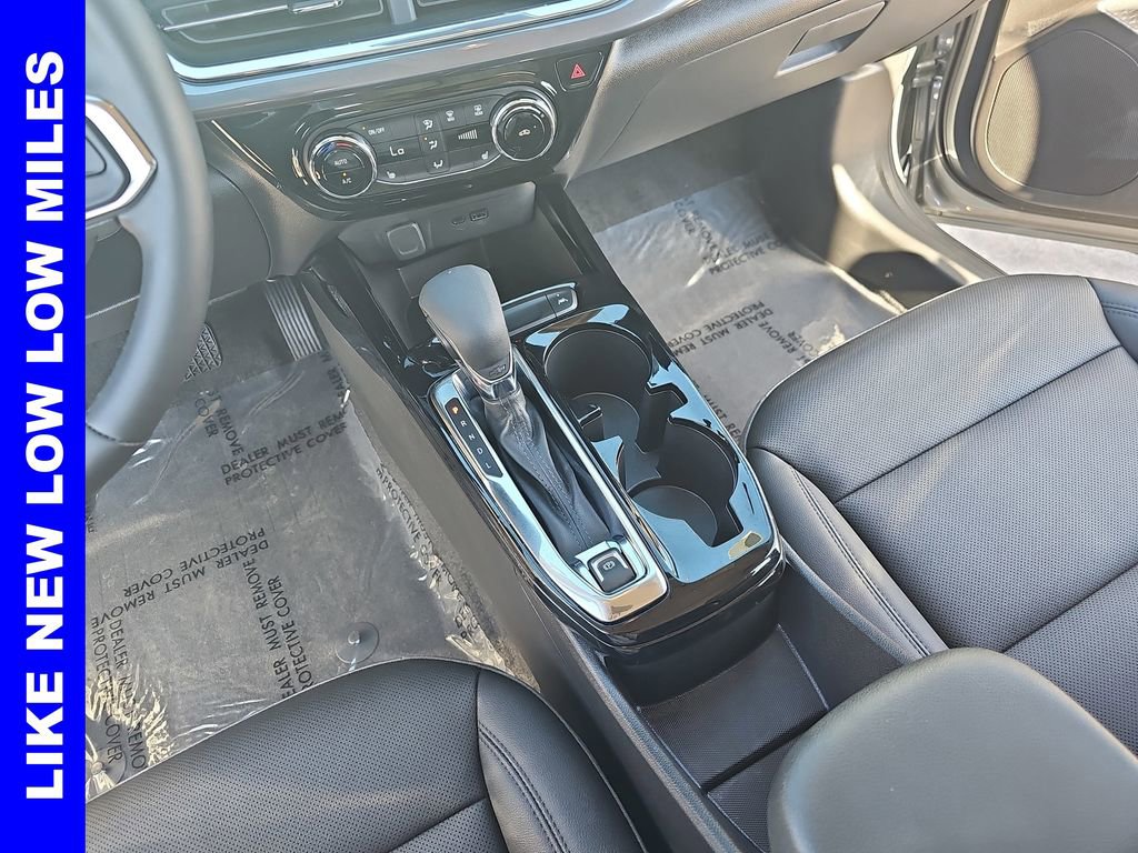 Used 2025 Chevrolet Trax ACTIV w/ Driver Confidence Package image 23