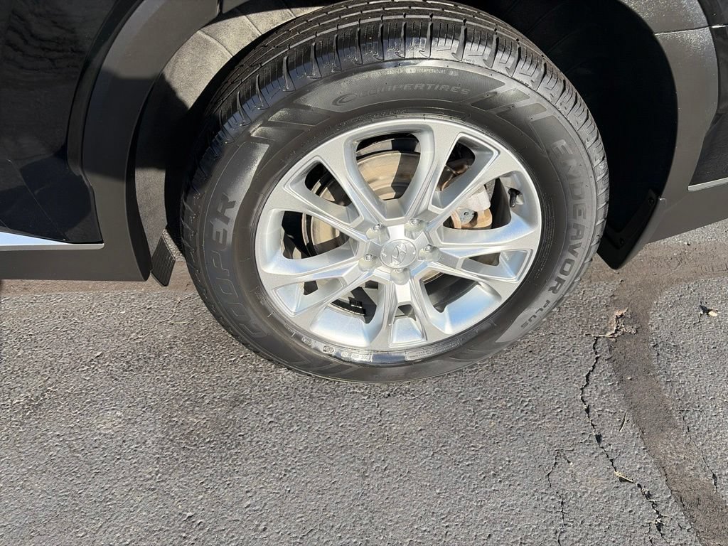 Used 2020 Hyundai Palisade SE FWD image 13