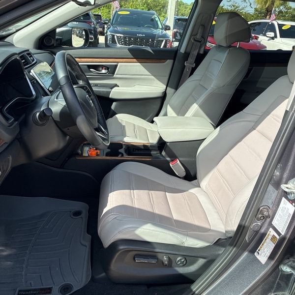 Used 2021 Honda CR-V Touring image 13