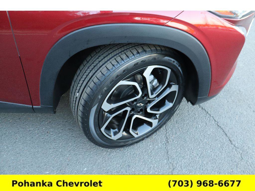 Used 2024 Chevrolet Trax RS w/ Sunroof Package image 33