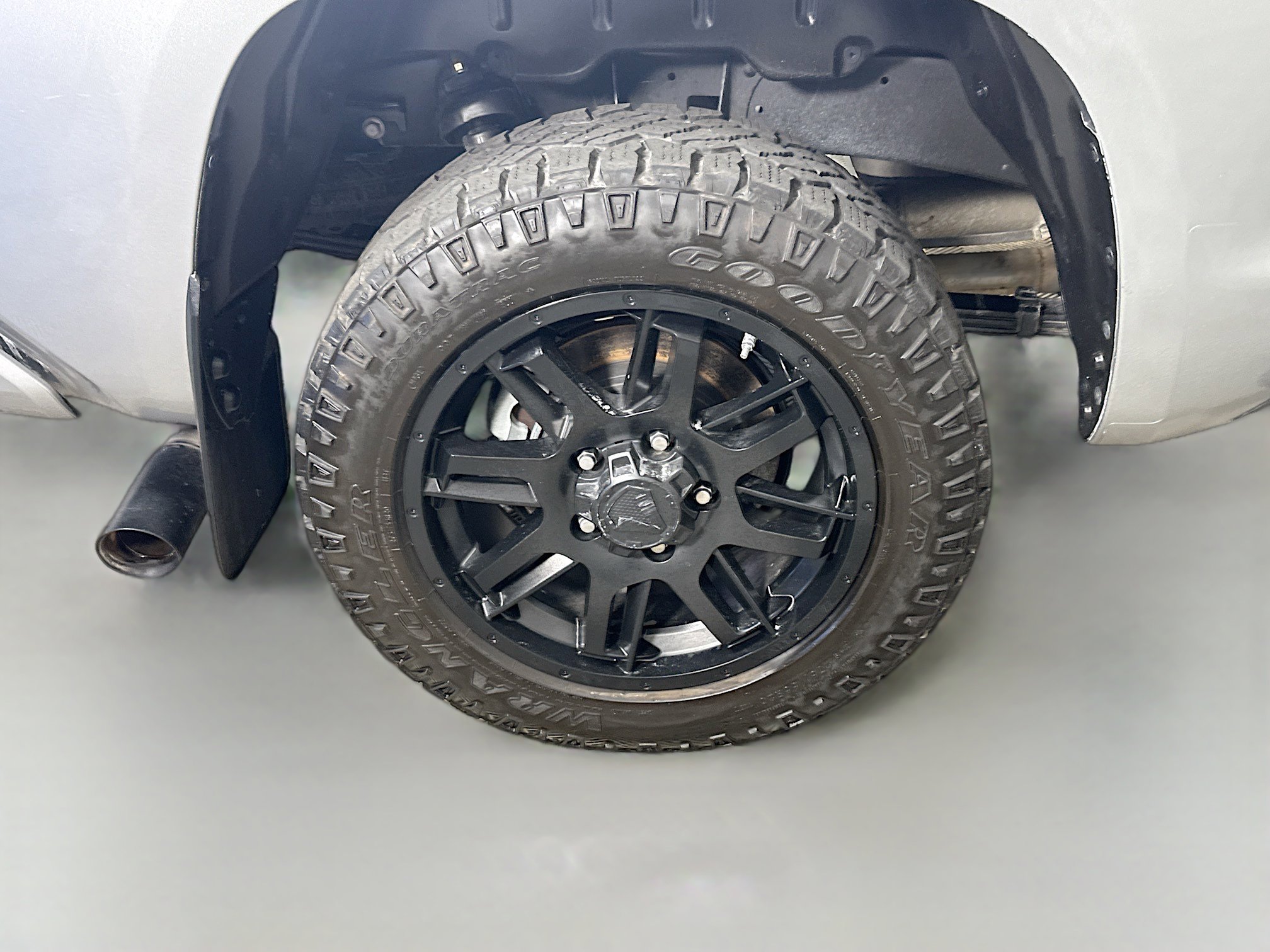 Used 2021 Toyota Tundra SR5 RWD image 32