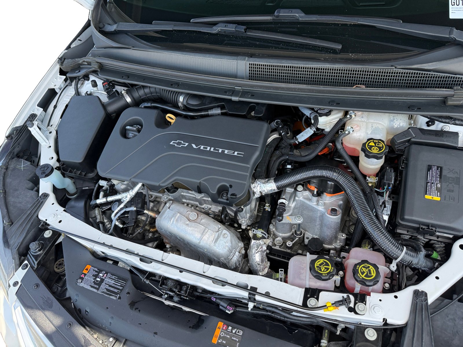 Used 2016 Chevrolet Volt Premier w/ Driver Confidence Package FWD image 12