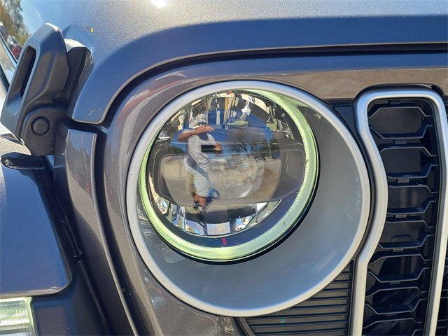 Certified 2025 Jeep Wrangler Sahara image 7