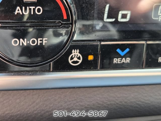 Used 2024 Nissan Rogue SL w/ SL Premium Package FWD image 23
