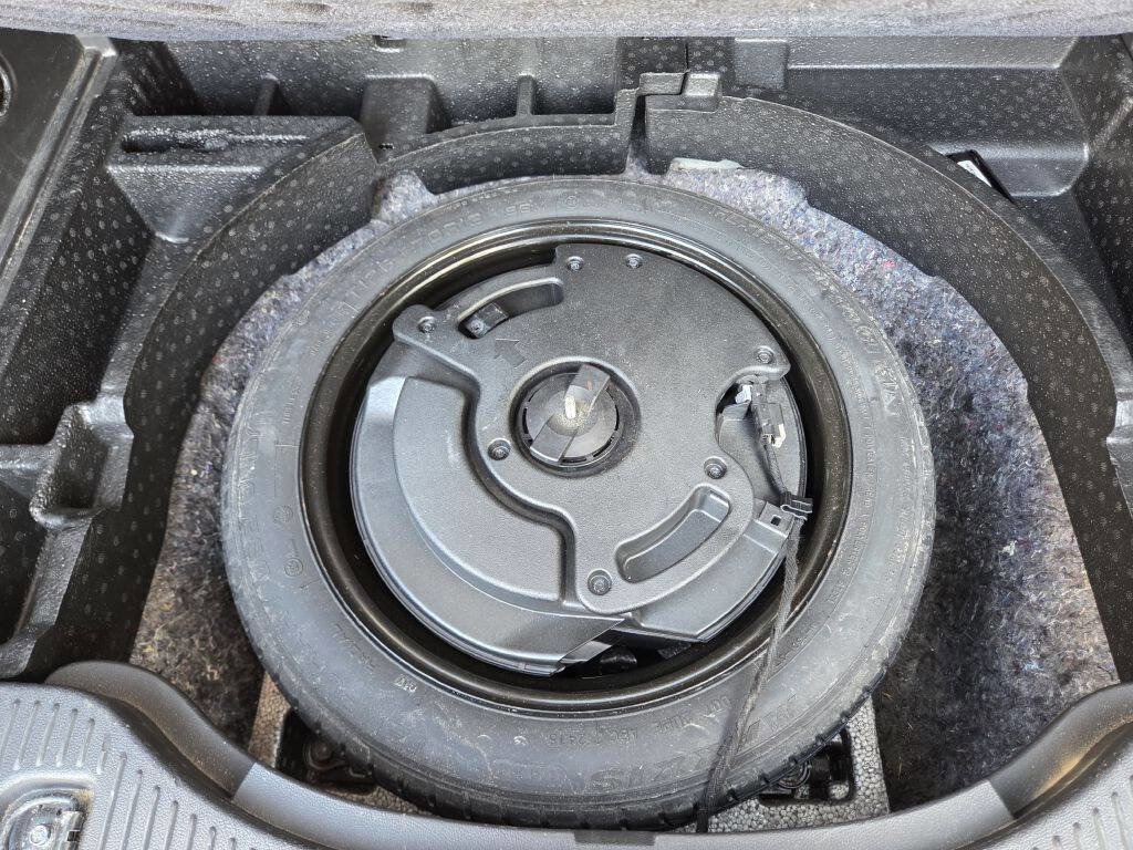 Used 2015 Buick Encore Leather image 13